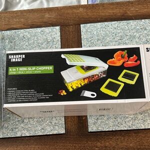Sharper Image Green and White Chopper with 3 blades styles. Box & instructions